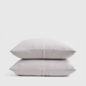 Quince Organic Airy Gauze King Sham Set in Light Grey.